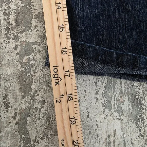 Gloria Vanderbilt Skimmer Capri Jeans Women's Size 16 Indigo Blue - Picture 8 of 8